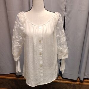 Chic White Button-Down Women's Blouse
